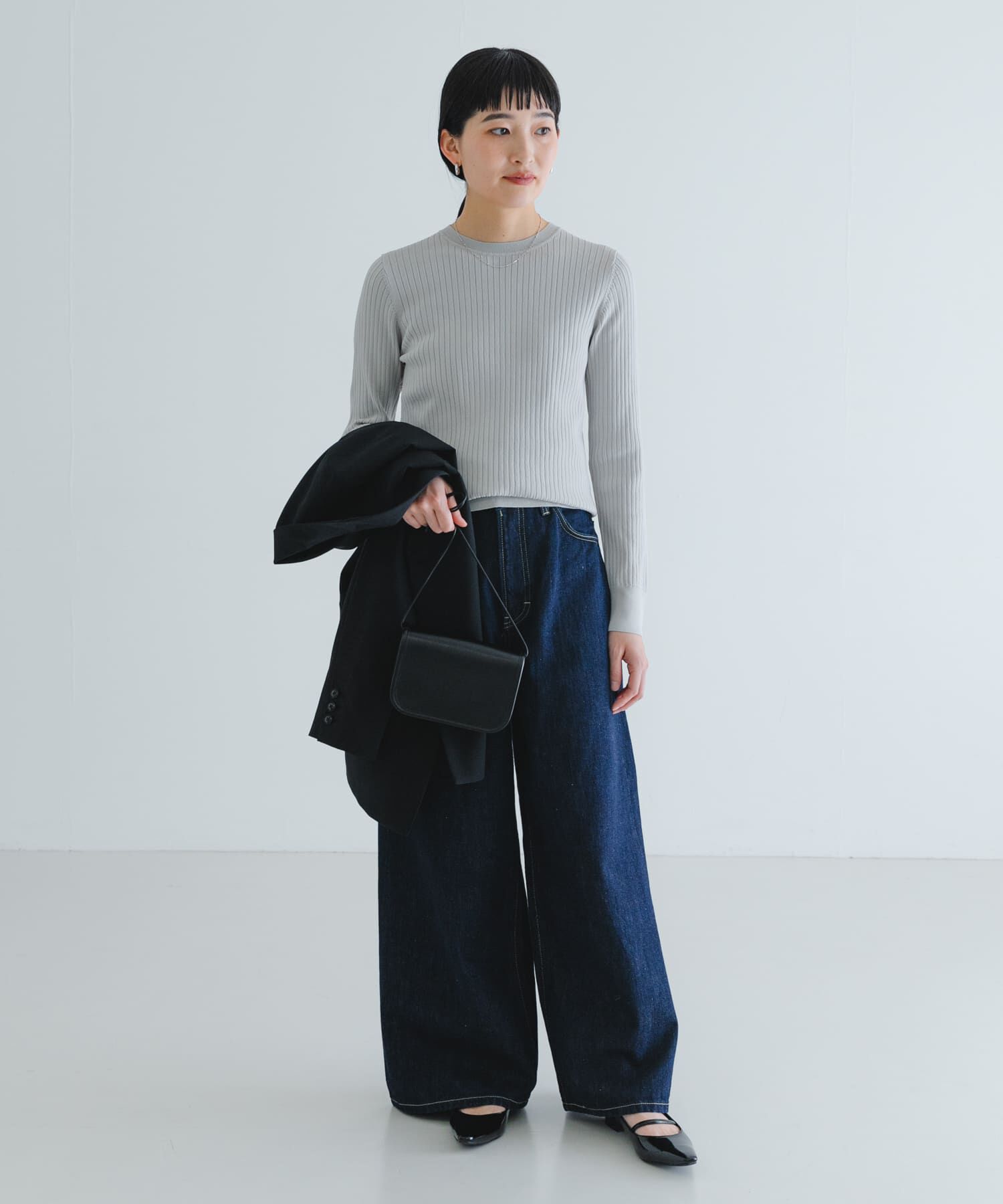 URBAN RESEARCH「『WEB限定』クルーネックコンパクトリブニット」|ニット・セーター|