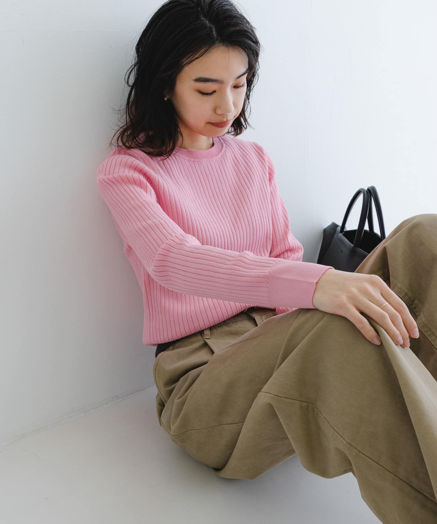 URBAN RESEARCH「『WEB限定』クルーネックコンパクトリブニット」|ニット・セーター|