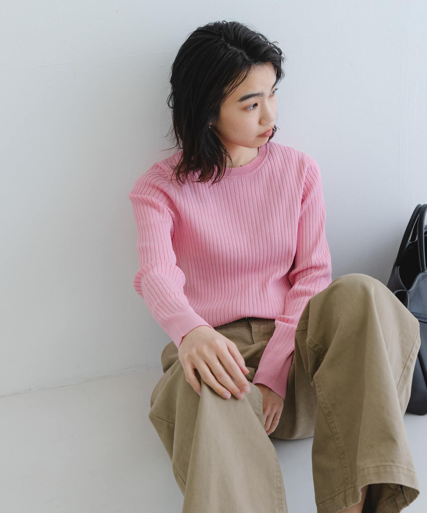 URBAN RESEARCH「『WEB限定』クルーネックコンパクトリブニット」|ニット・セーター|