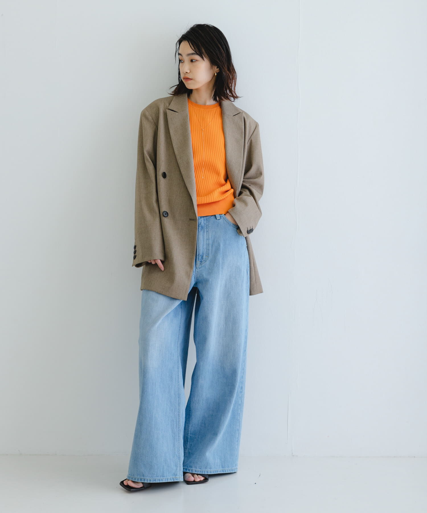 URBAN RESEARCH「『WEB限定』クルーネックコンパクトリブニット」|ニット・セーター|