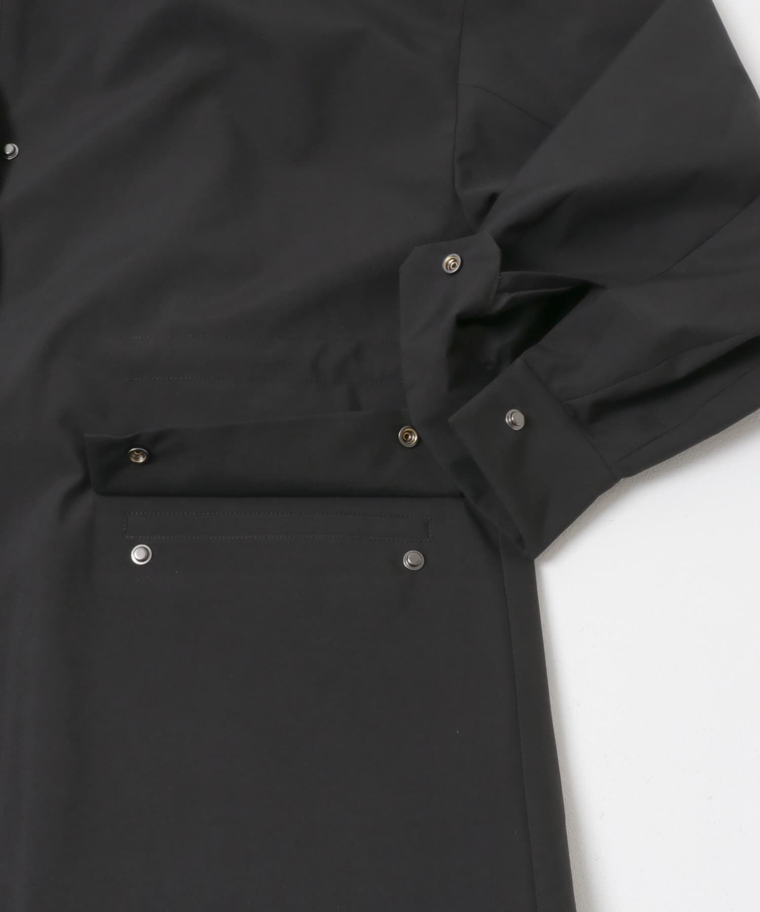 防風/撥水ドロストフーディ（URBAN RESEARCH DOORS）｜ルミネの