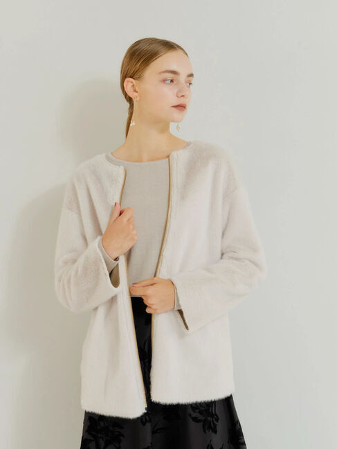 YECCA VECCA「フェイクファーコート」|ノーカラーコート|