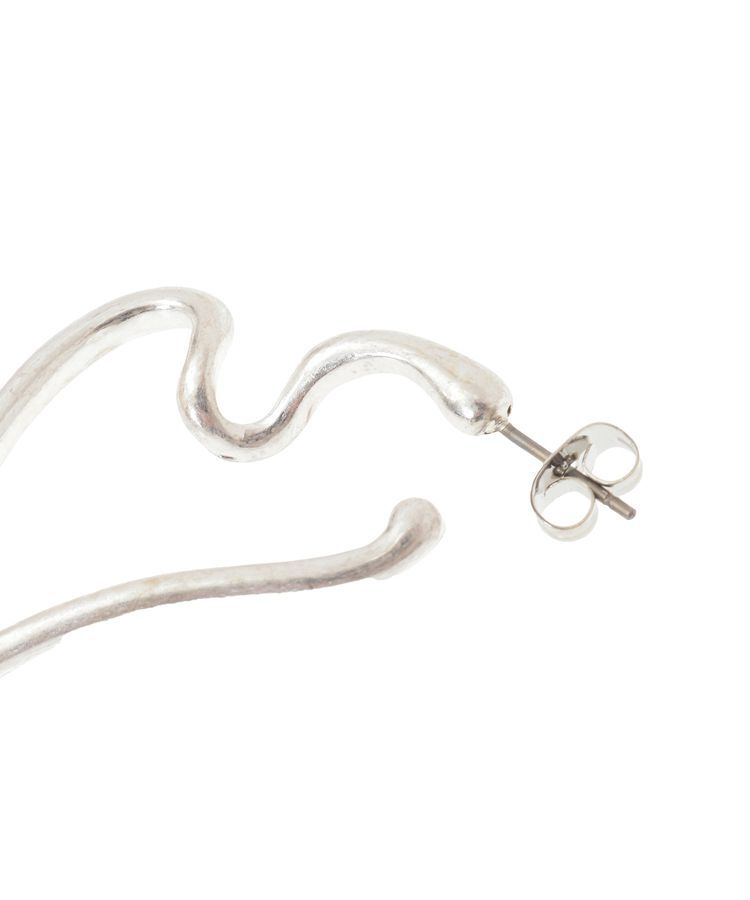 YECCA VECCA「ハートラインピアス」|ピアス|