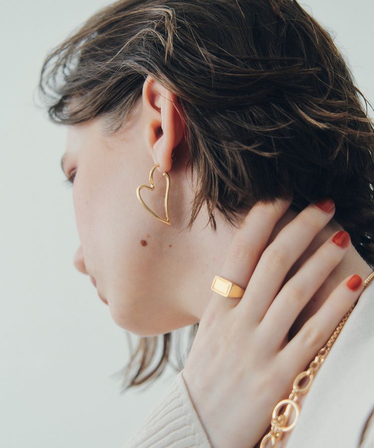 YECCA VECCA「ハートラインピアス」|ピアス|Gold