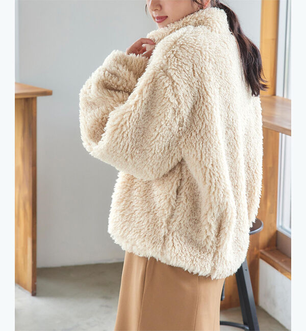 titivate「【kannaさんA/Wコラボ】プードルフェイクファーコート」|ノーカラーコート|