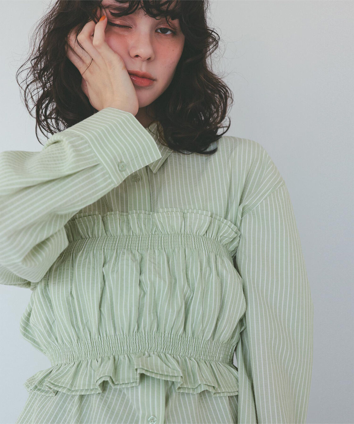 titivate「サッカーストライプシャーリングビスチェ」|チューブトップ|ストライプ/グリーン