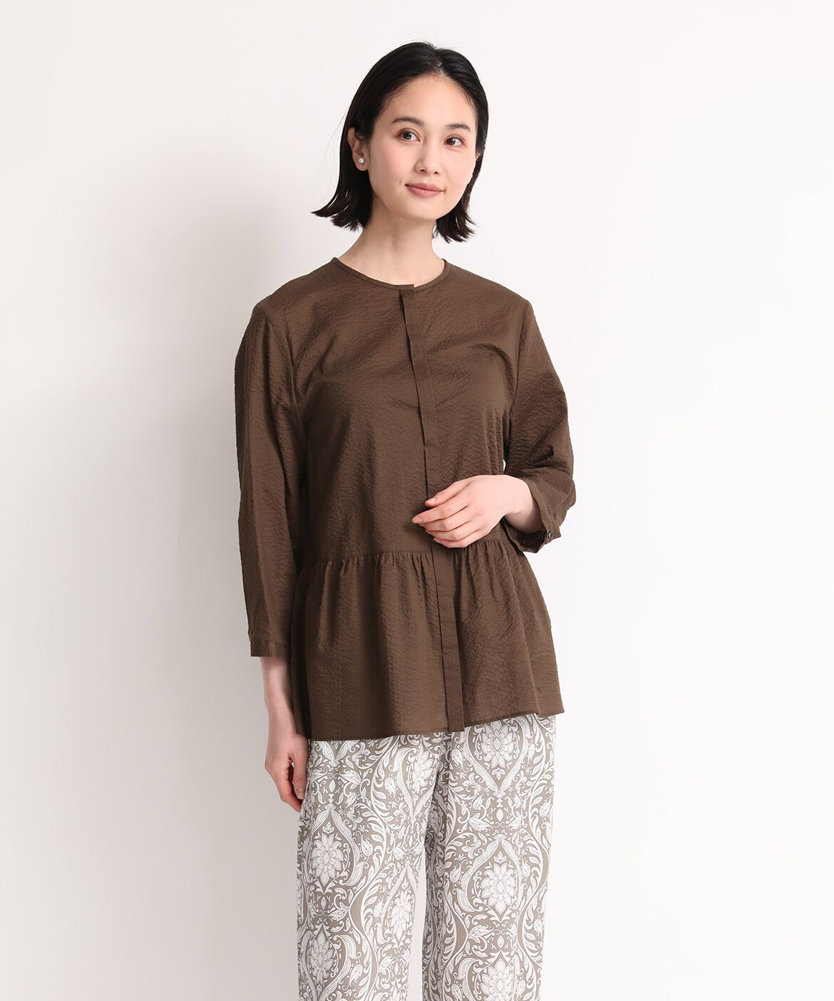 7-IDconcept.「《大きいサイズ》コットンペプラムギャザーブラウス」|シャツ・ブラウス|