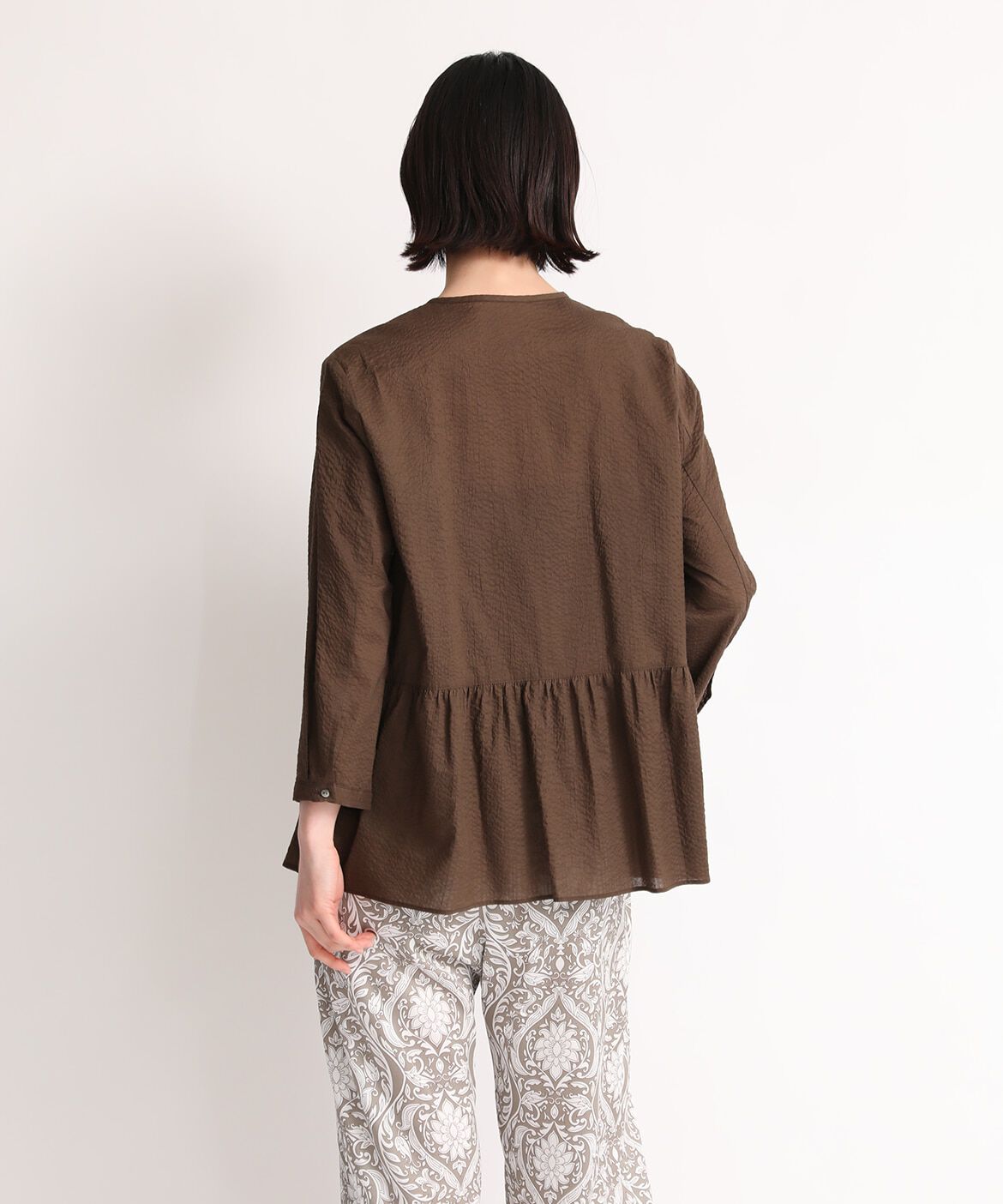 7-IDconcept.「《大きいサイズ》コットンペプラムギャザーブラウス」|シャツ・ブラウス|