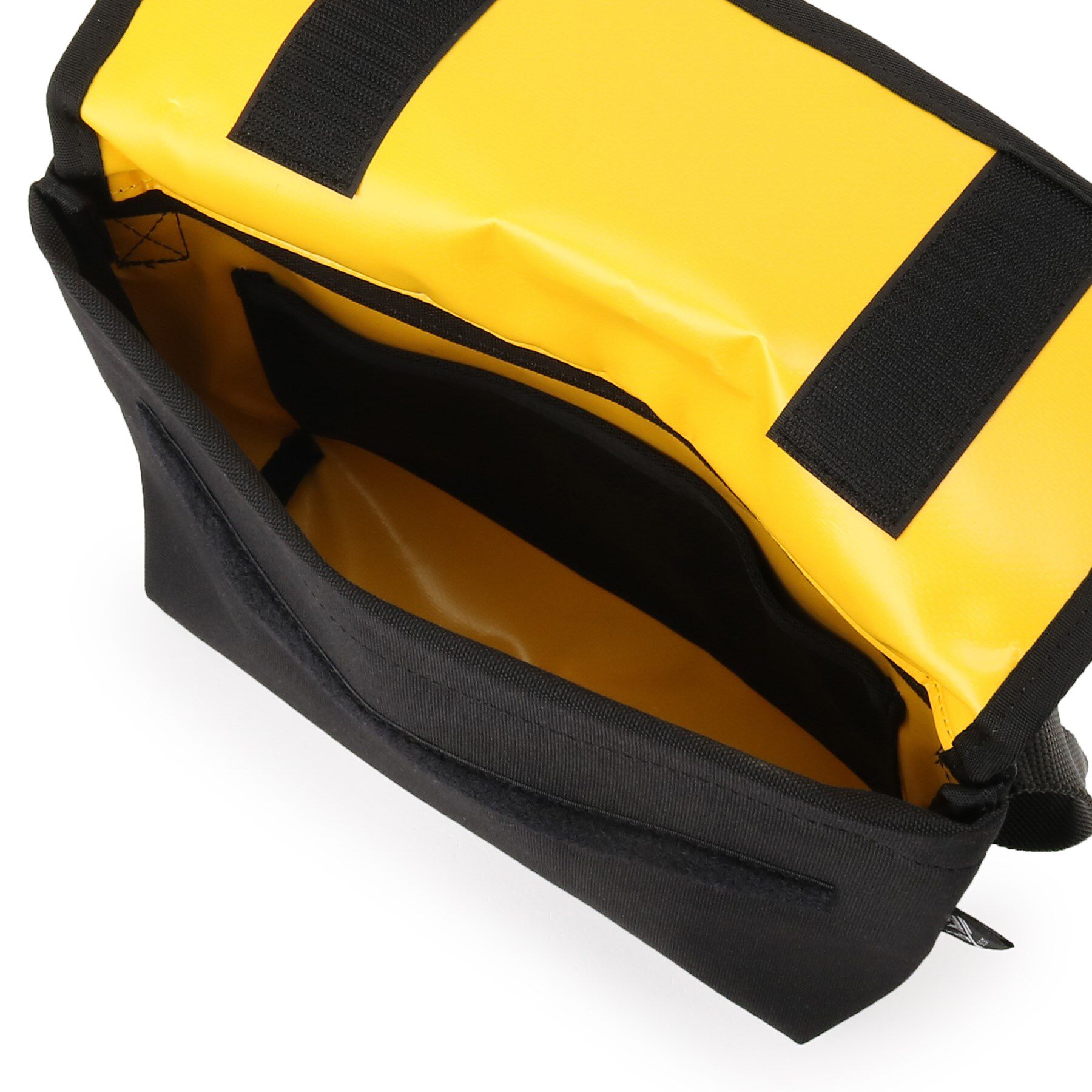 DRESSTERIOR「De Martinii（ディマティーニ）MINI MESSENGER V2｜バッグ」|ショルダー・メッセンジャー|