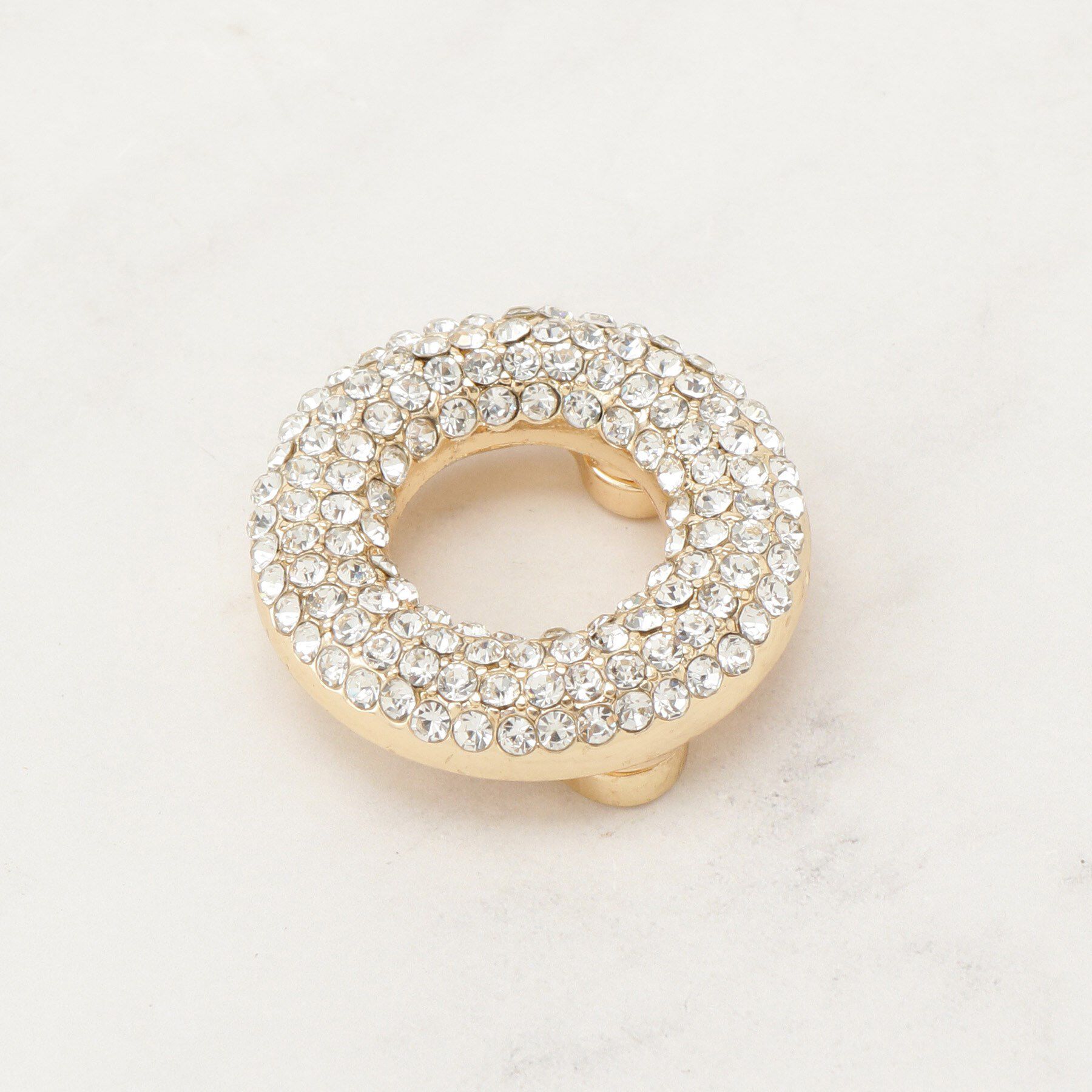 grove「マグネットビジューラウンドブローチ」|ブローチ・コサージュ|ゴールド(007)