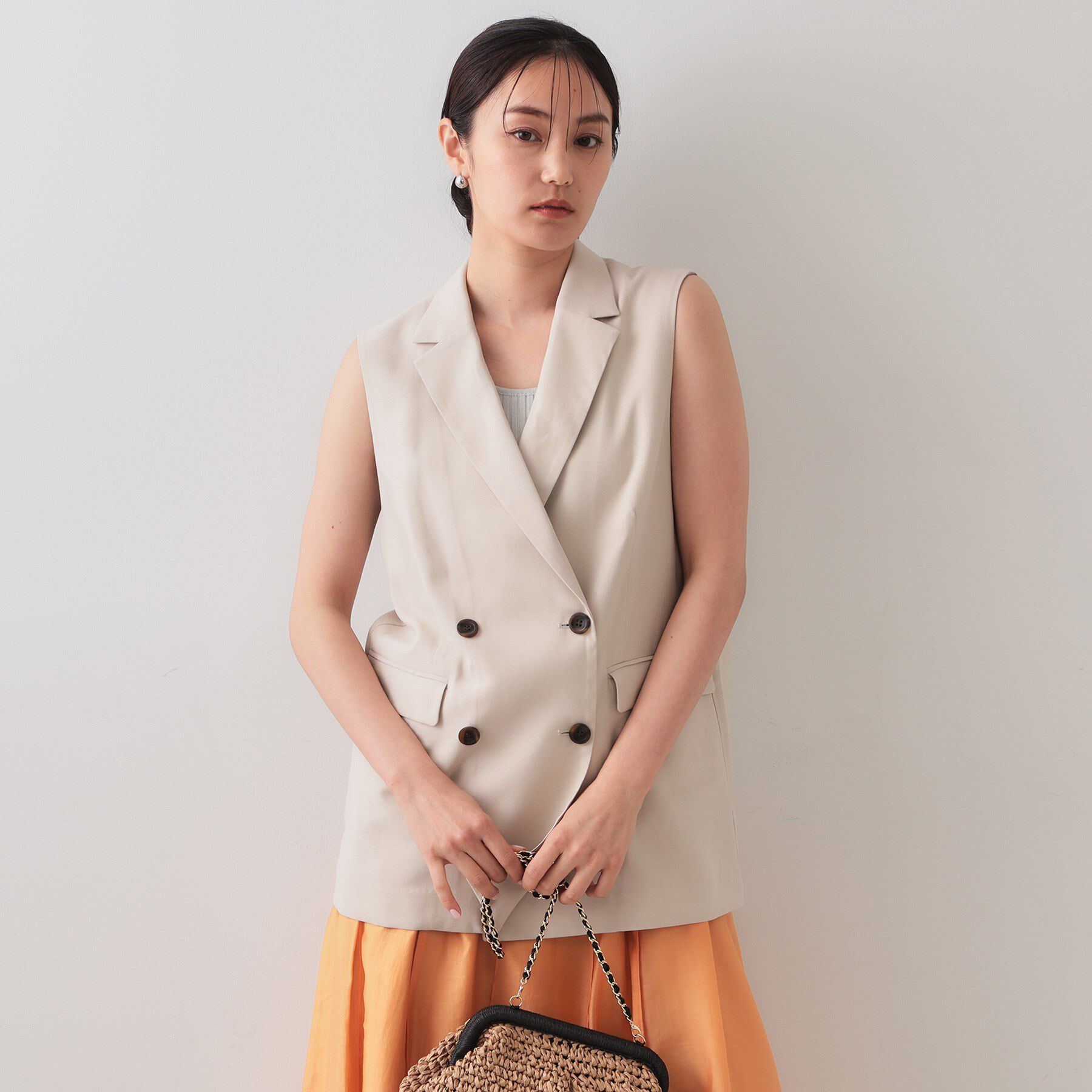 OPAQUE.CLIP「《美人百花掲載》テーラードジレ/セットアップ対応【洗える】」|ベスト・ジレ|ライトベージュ(05