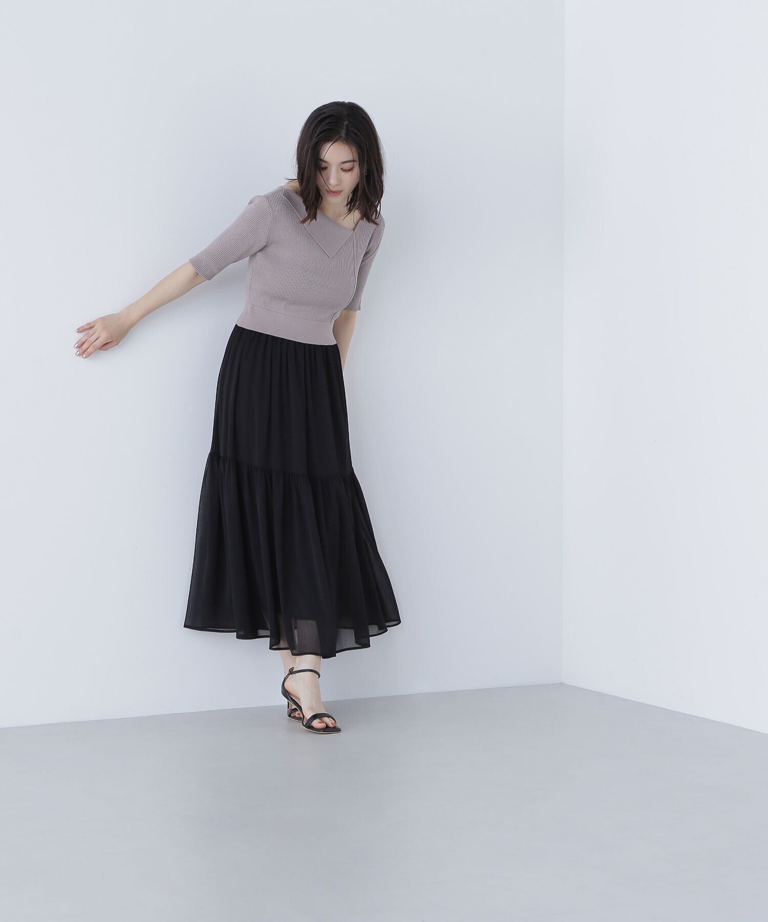  「アシメカラードッキングワンピース」|ワンピース|ベージュ&times;ク  2