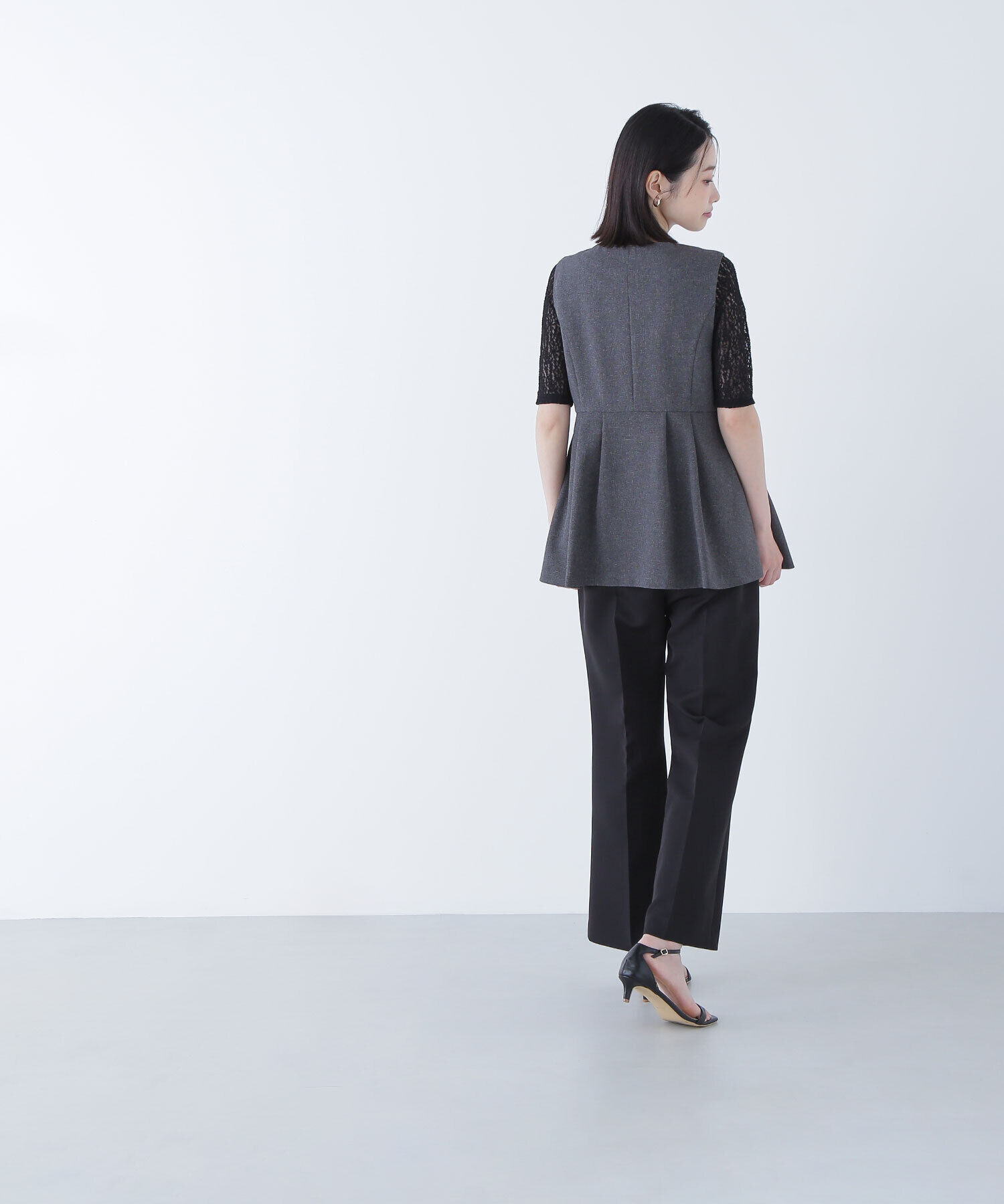  「メタルボタンペプラムジレ」|ブルゾン・スタジャン|