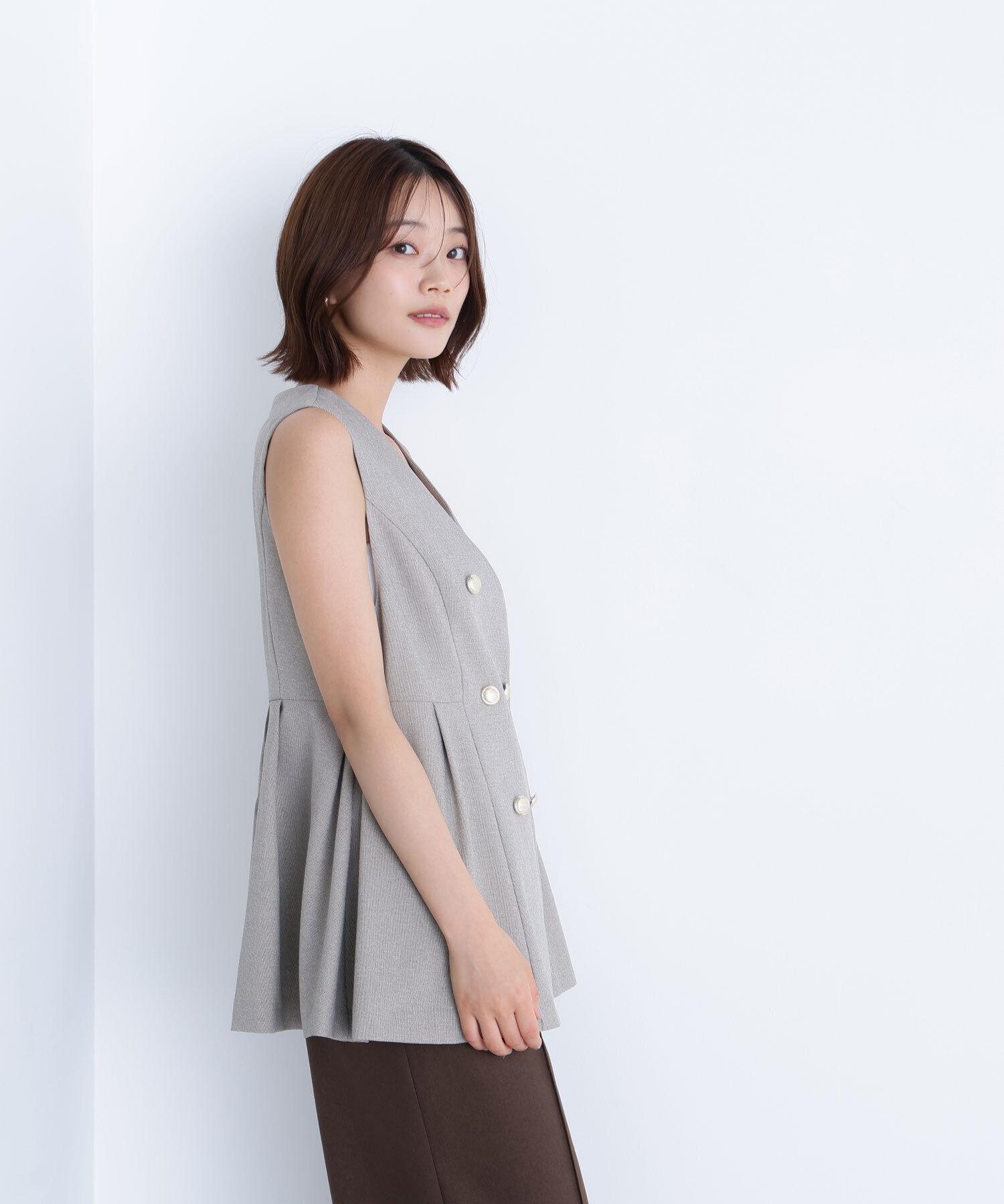  「メタルボタンペプラムジレ」|ブルゾン・スタジャン|