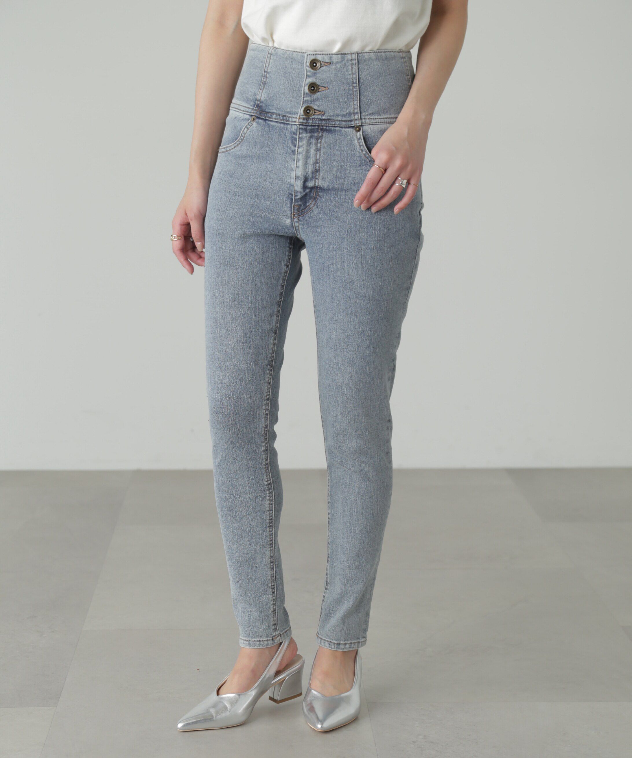  「ハイウエストボタンフライスキニーデニムパンツ」|その他|