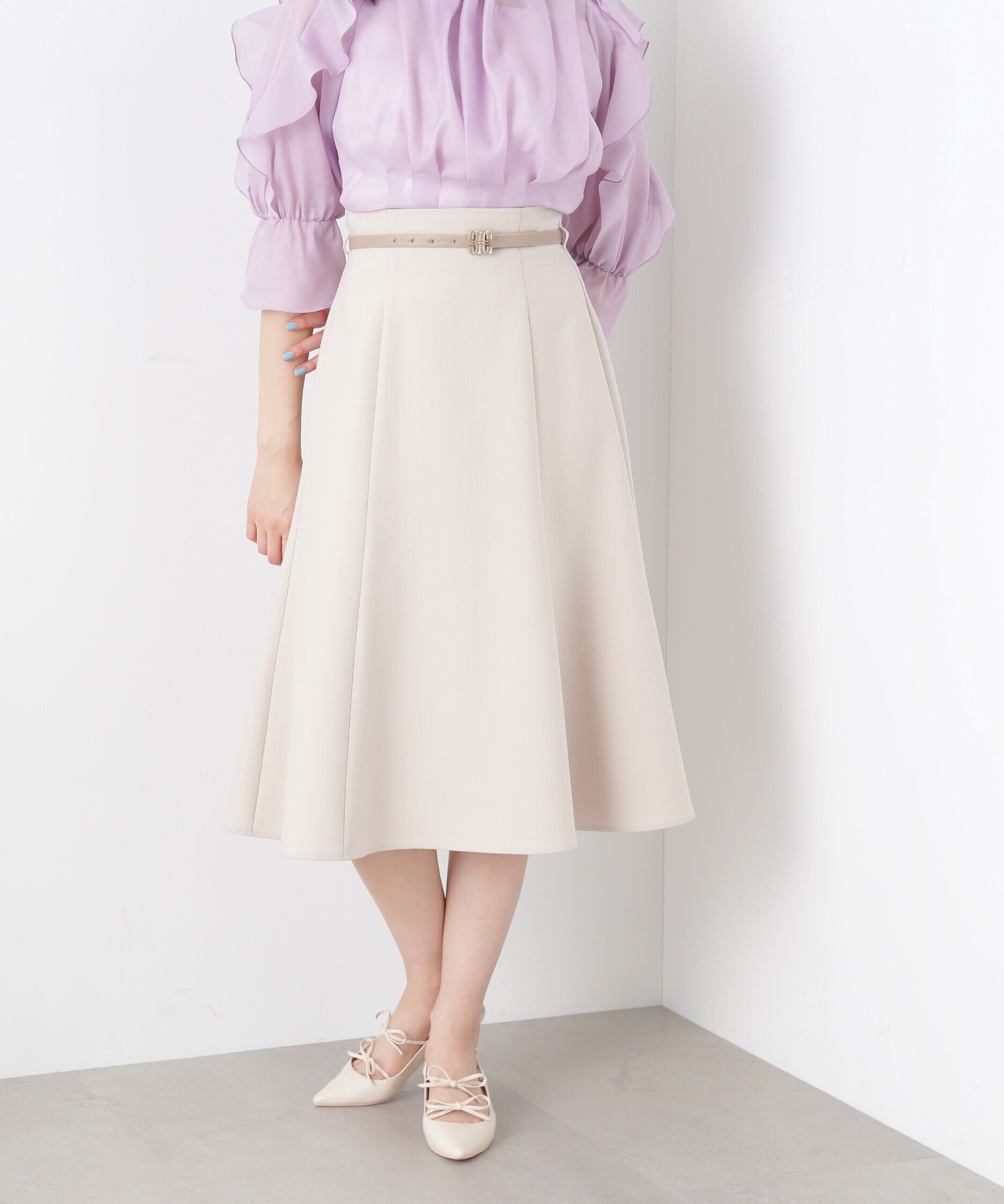  「ベルトツキセミフレアスカート」|スカート|エクリュ1