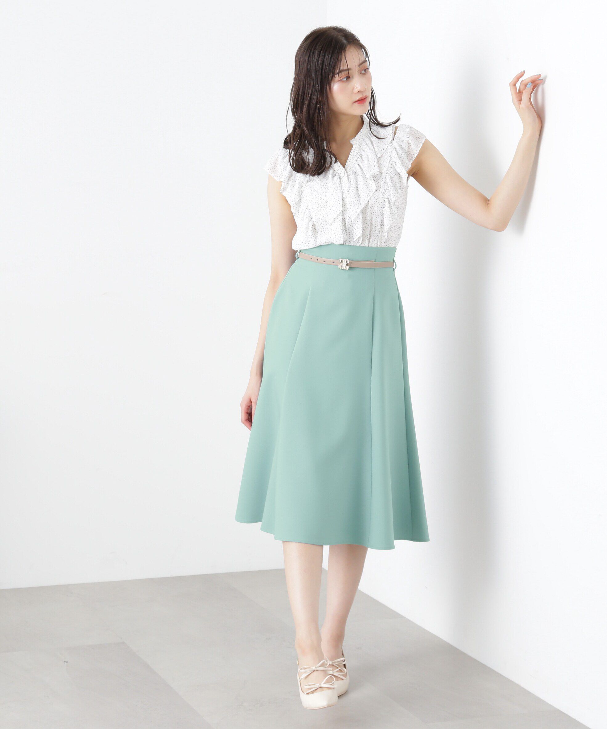  「ベルトツキセミフレアスカート」|スカート|