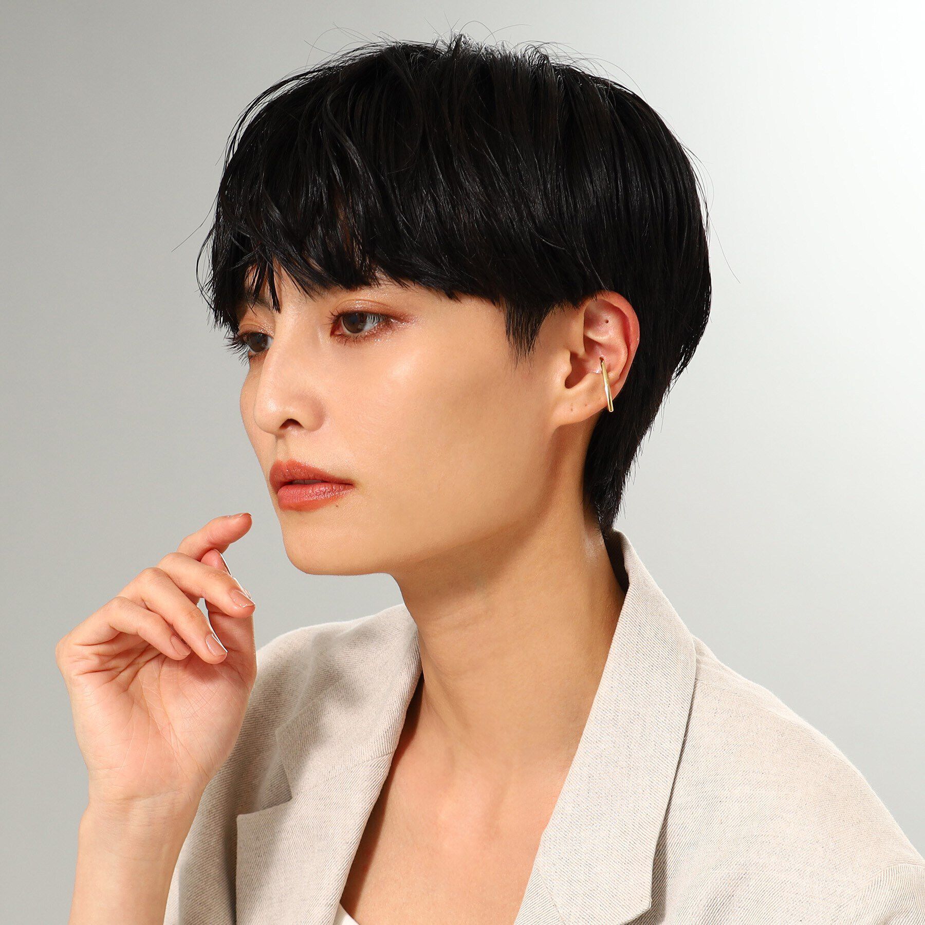 COCOSHNIK ONKITSCH「シルバー ソリッドイヤーカフ フラットアーク GP」|イヤリング|