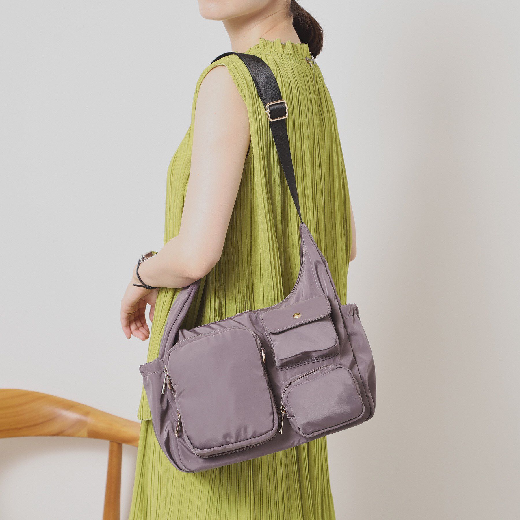 ITS&rsquo;DEMO「着脱ポケット2WAYショルダー」|ショルダー・メッセンジャー|