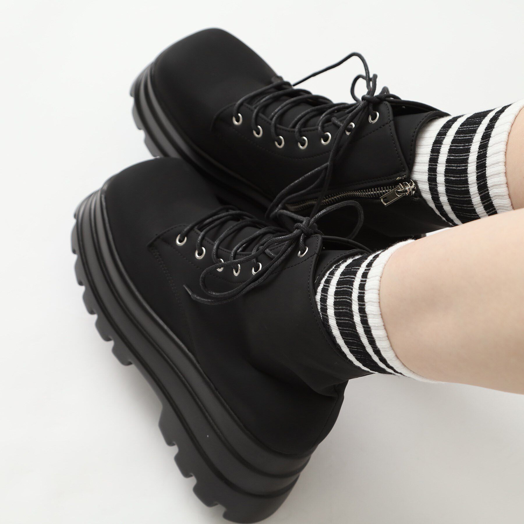 csT&P「厚底スクウェアレースアップブーツ」|ショートブーツ|