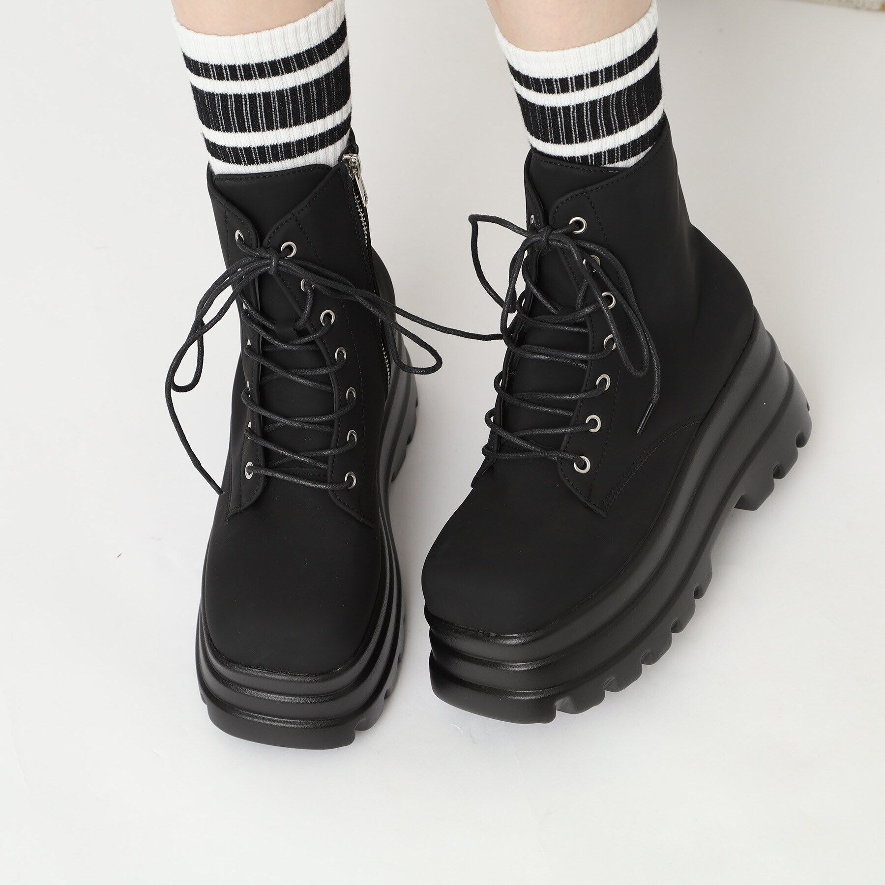 csT&P「厚底スクウェアレースアップブーツ」|ショートブーツ|