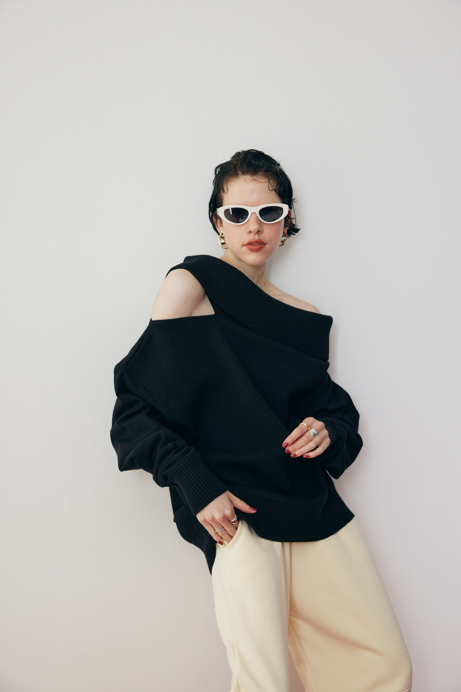 HeRIN.CYE「Thermal off shoulder tops」|ニット・セーター|BLK