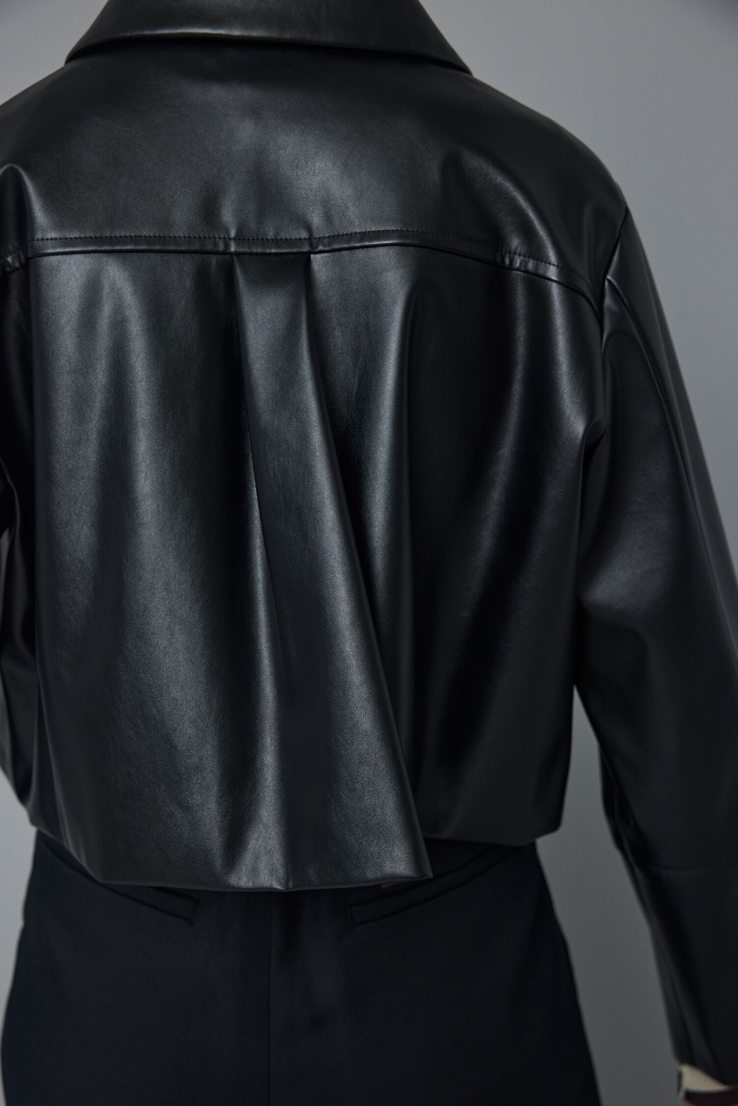 HeRIN.CYE「Fake leather jacket」|その他|