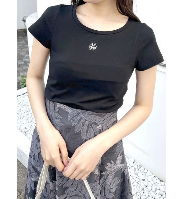 MERCURYDUO「エンブロイダリーワンポイントロゴTシャツ」|Tシャツ・カットソー|