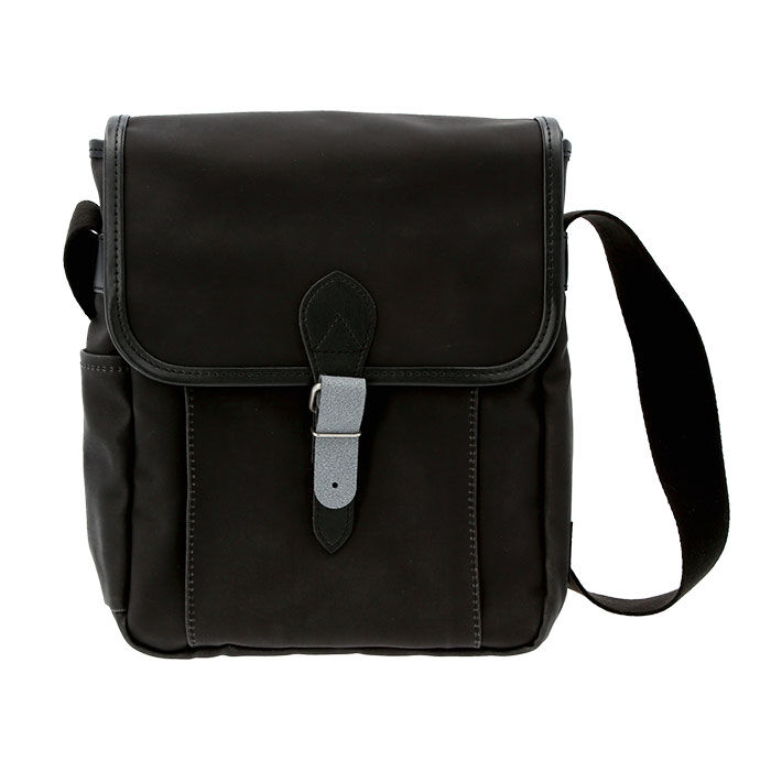 BACKYARD FAMILY「ショルダーバッグ メンズ 斜めがけ 通販 かっこいい 40代 50代 メンズバッグ a5」|ショルダー・メッセンジャー|