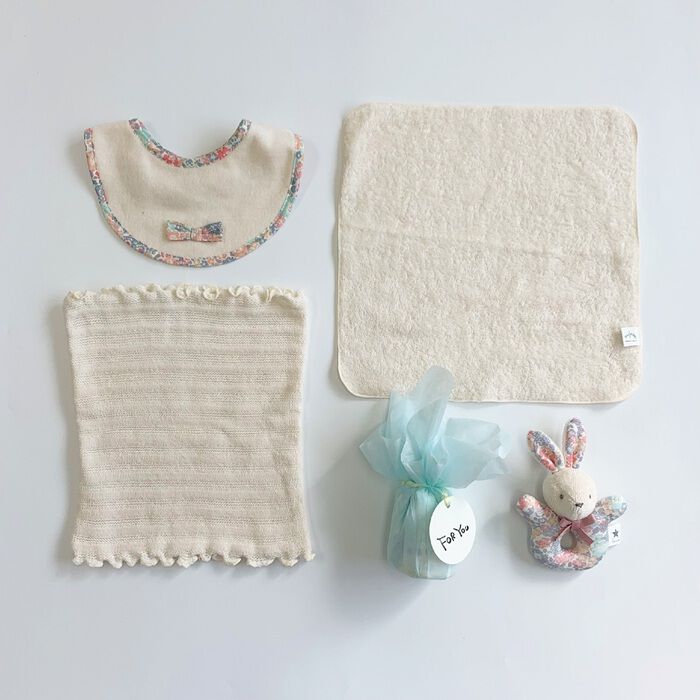 BACKYARD FAMILY「育児工房 おむつケーキ 通販 日本製 おむつ ケーキ オムツケーキ オムツ 腹巻 腹巻き ハラマキ」|その他ベビー用品|