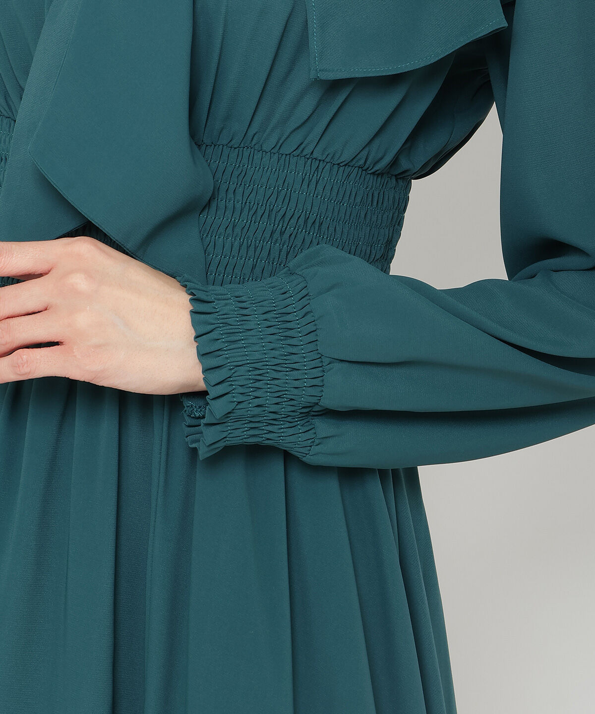 アンドクチュール「タックケープフロントリボンワンピース」|ワンピース|