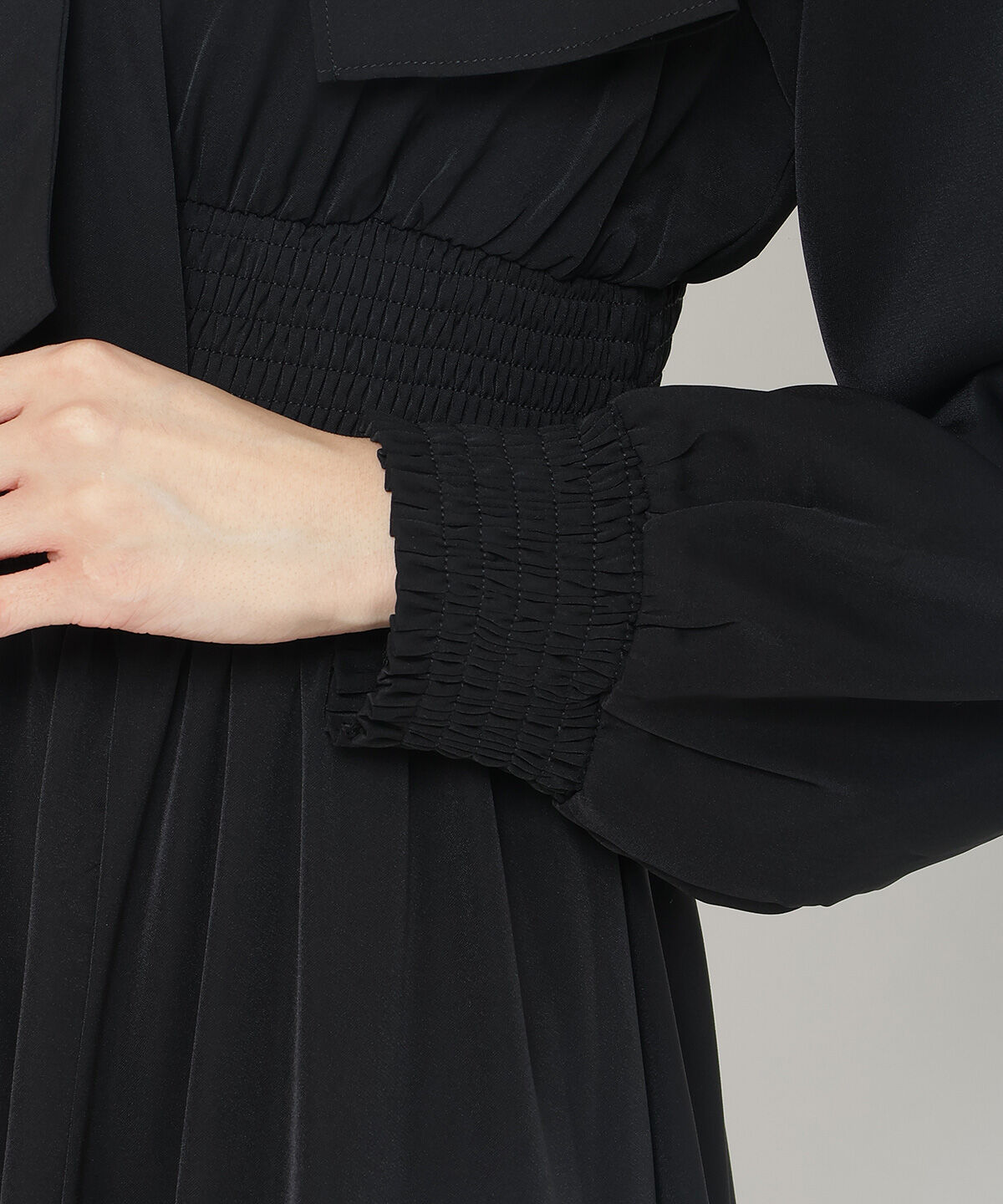 アンドクチュール「タックケープフロントリボンワンピース」|ワンピース|