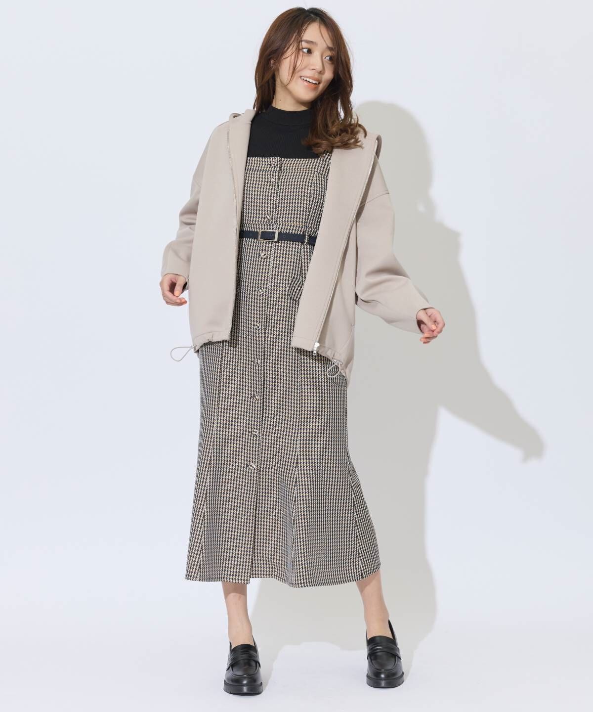 アンドクチュール「ダンボールポンチフーディーブルゾン」|ブルゾン・スタジャン|