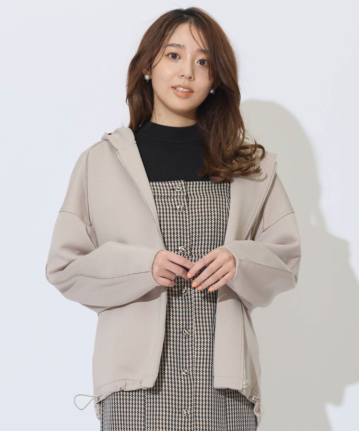 アンドクチュール「ダンボールポンチフーディーブルゾン」|ブルゾン・スタジャン|