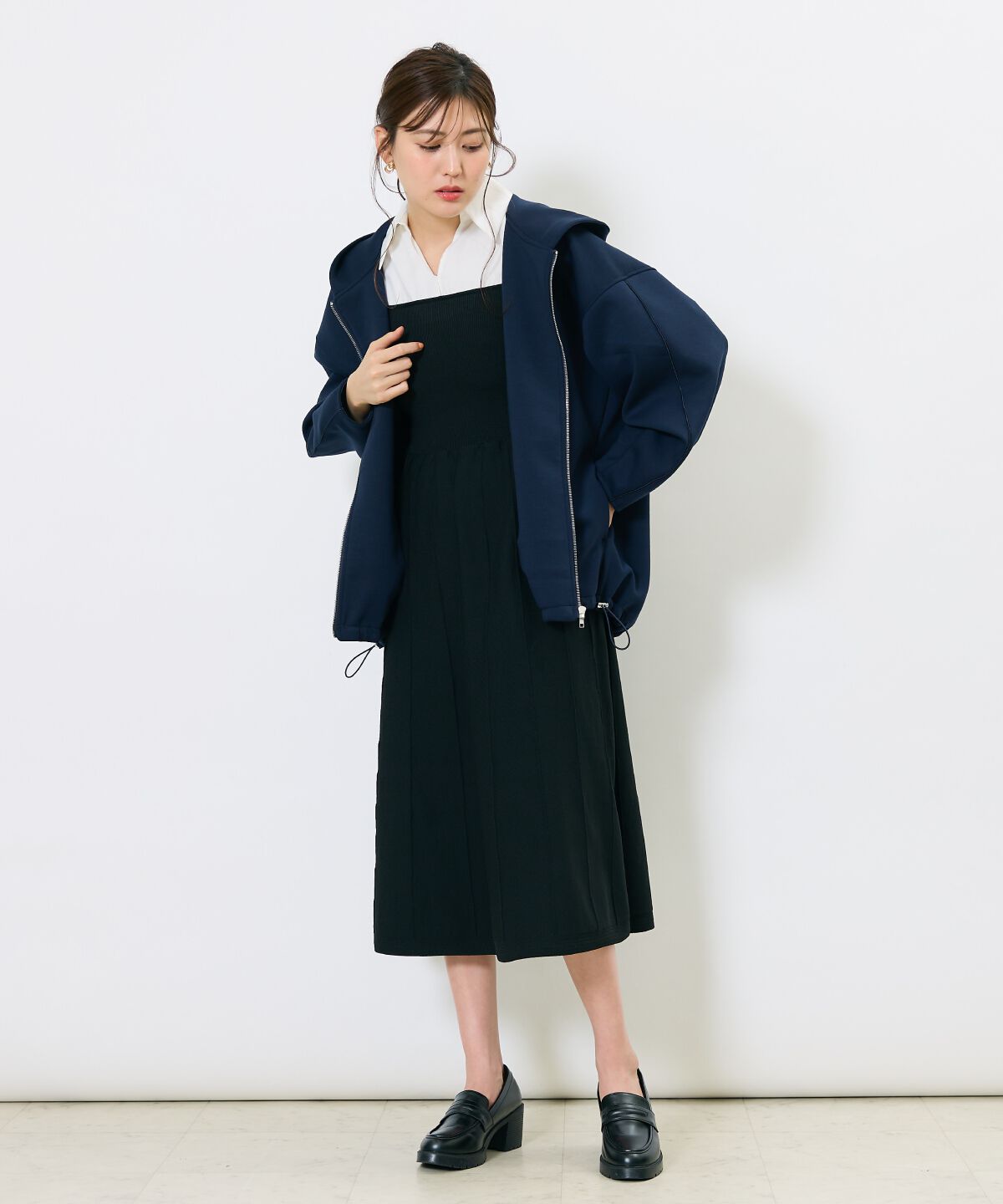 アンドクチュール「ダンボールポンチフーディーブルゾン」|ブルゾン・スタジャン|