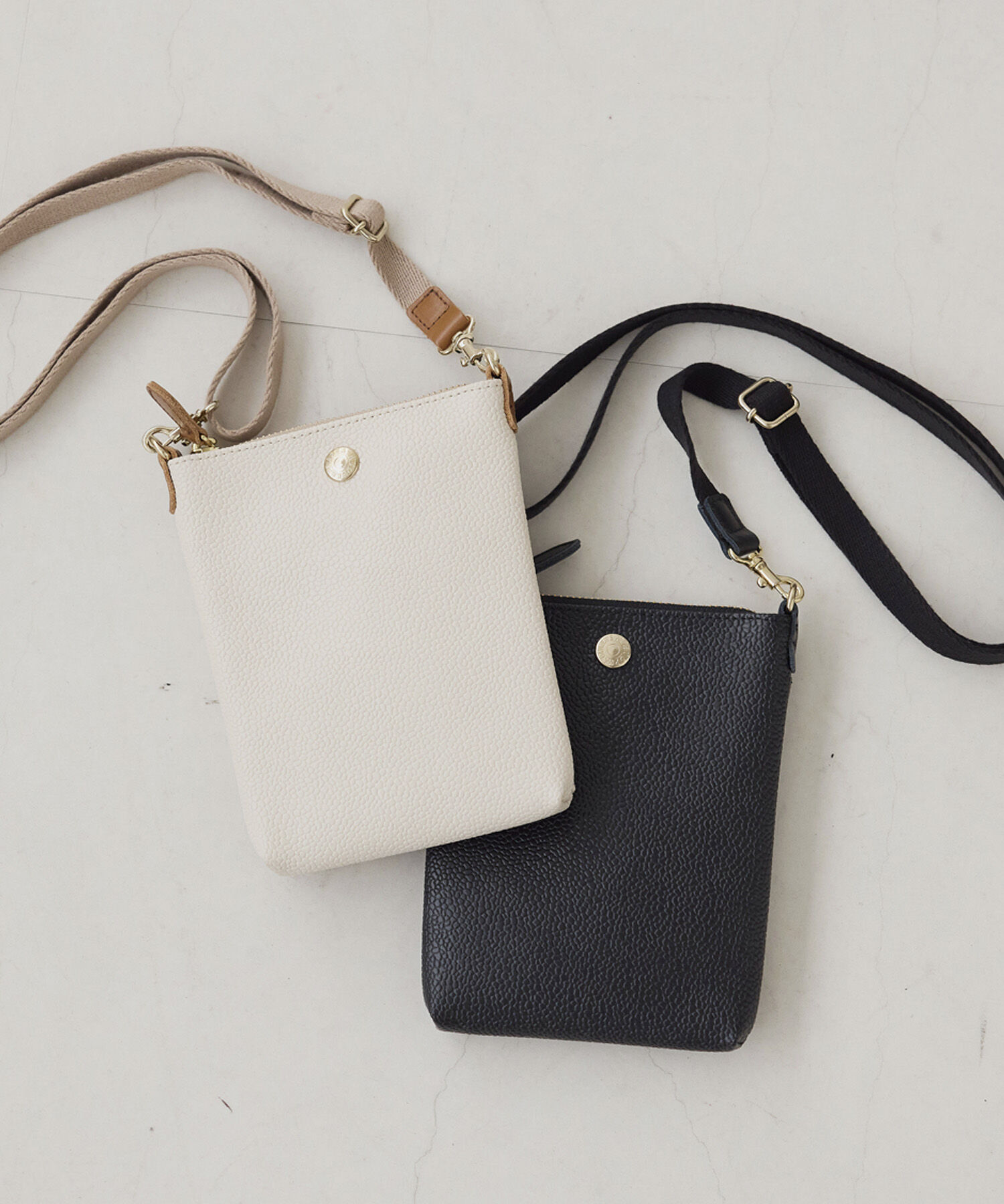 TOPKAPI BREATH「 SCOTCH GRAIN スコッチグレイン ネオレザー サコッシュ スマホ ショルダーバッグ【VERY 掲載】」|ショルダー・メッセンジャー|