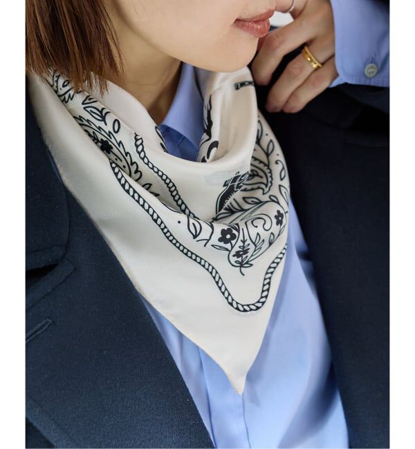 IENA「IENAscarf BONNE CHANCE スカーフ」|バンダナ・スカーフ|ホワイト