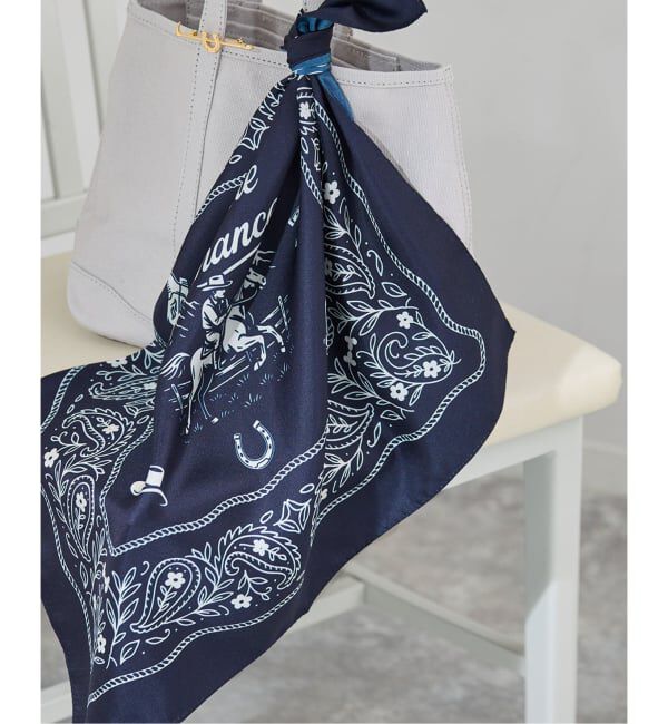 IENA「IENAscarf BONNE CHANCE スカーフ」|バンダナ・スカーフ|ネイビー