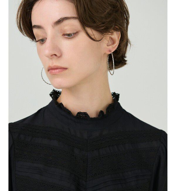 GRACE CONTINENTAL「ラインデザインフープピアス」|ピアス|