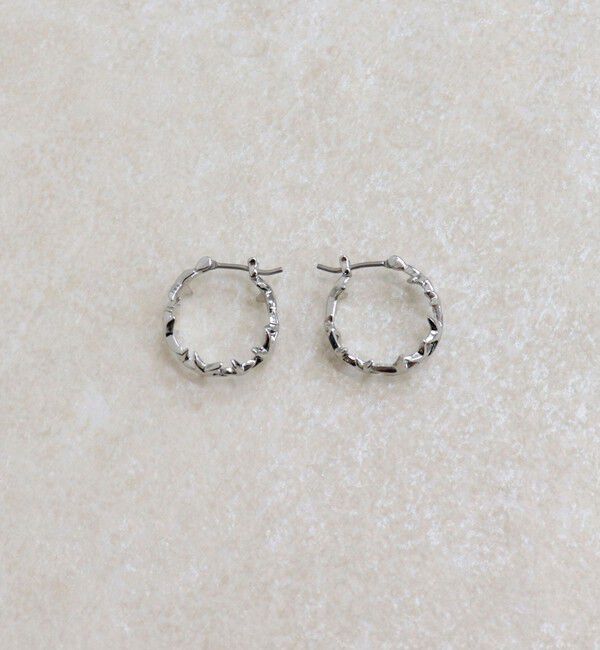 fredy emue「星フープピアス」|ピアス|