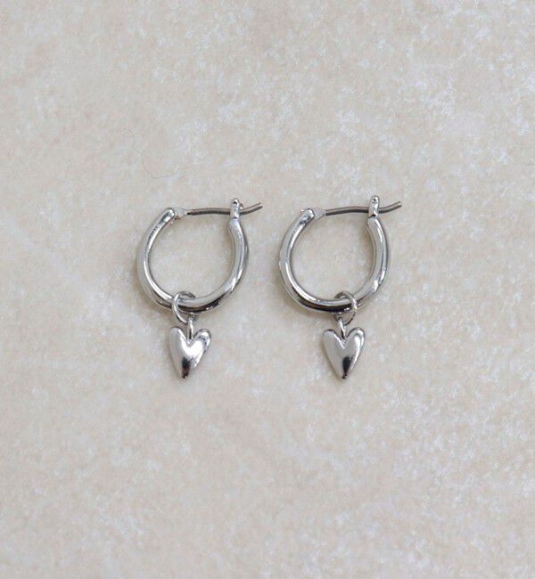 fredy emue「プチハート2ＷAYフープピアス」|ピアス|