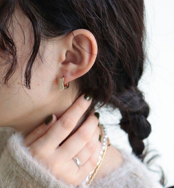 fredy emue「スクエアワンタッチピアス」|ピアス|