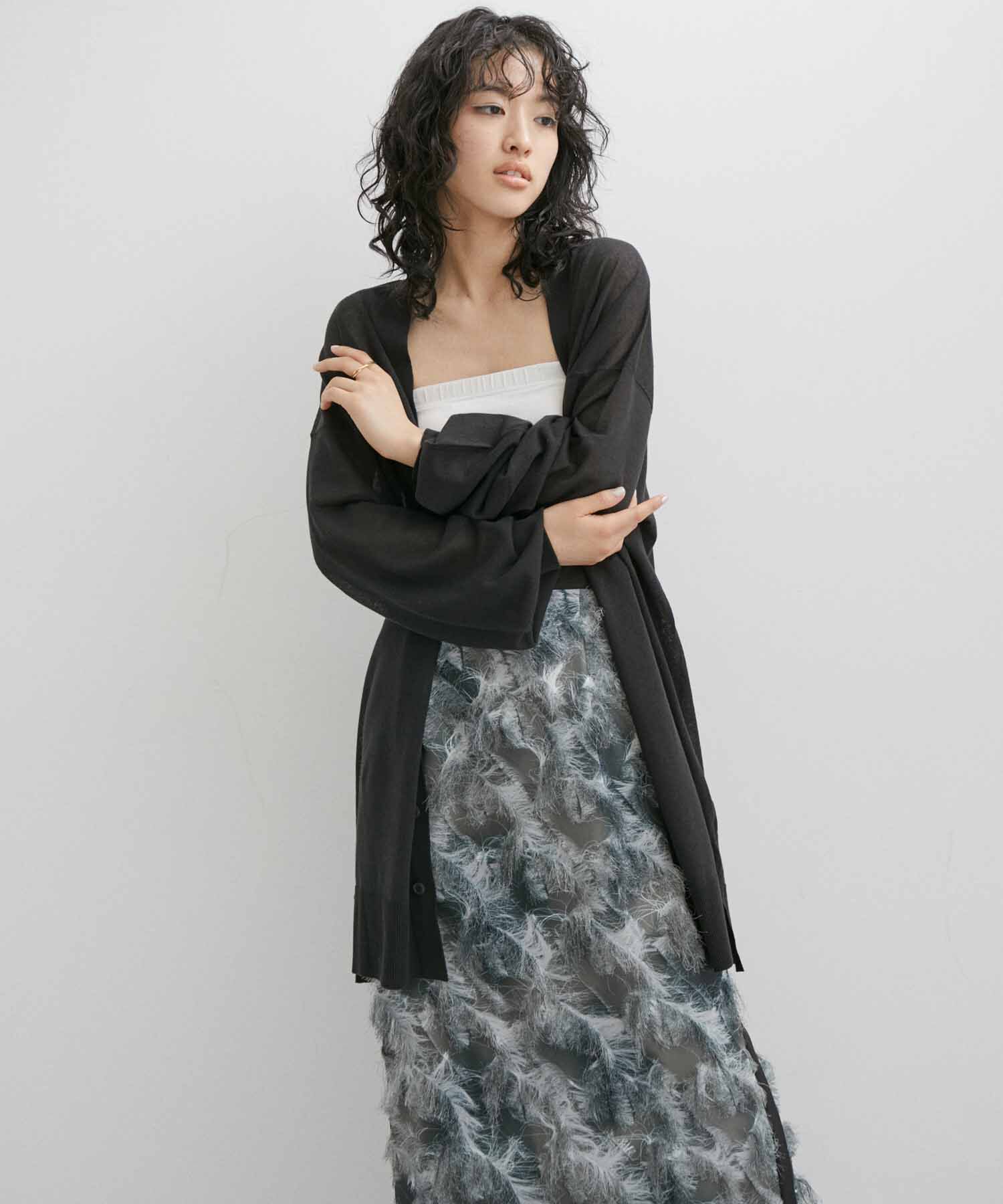 ADAM ET ROPE'「【WEB限定】麻調 ロングルーズ シアー サマーニット ロングカーディガン / ユニセックス」|カーディガン|