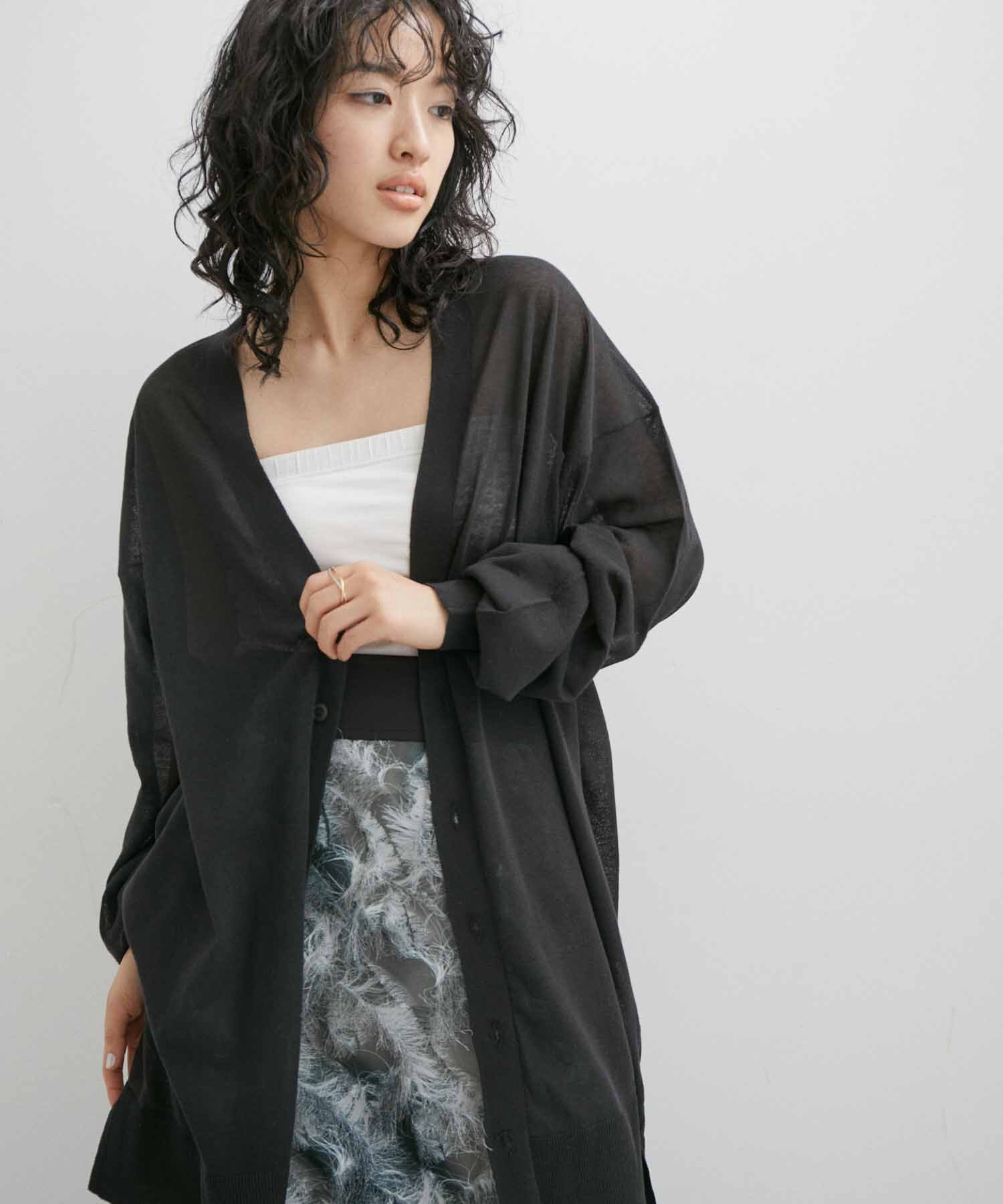 ADAM ET ROPE'「【WEB限定】麻調 ロングルーズ シアー サマーニット ロングカーディガン / ユニセックス」|カーディガン|