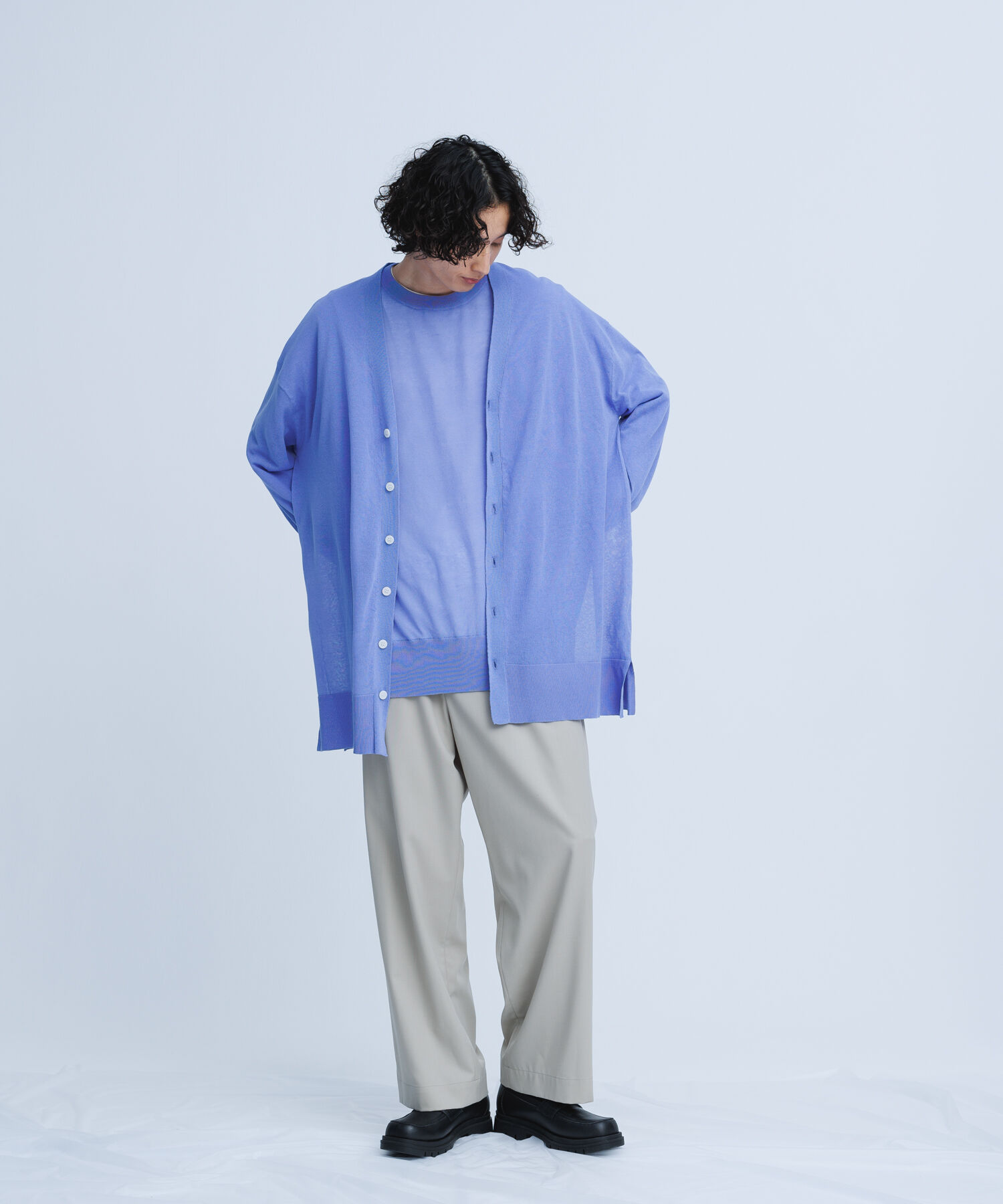 ADAM ET ROPE'「【WEB限定】麻調 ロングルーズ シアー サマーニット ロングカーディガン / ユニセックス」|カーディガン|