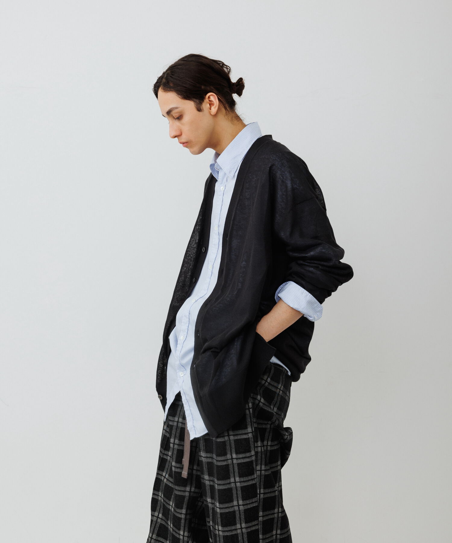 ADAM ET ROPE'「【WEB限定】麻調 ロングルーズ シアー サマーニット ロングカーディガン / ユニセックス」|カーディガン|