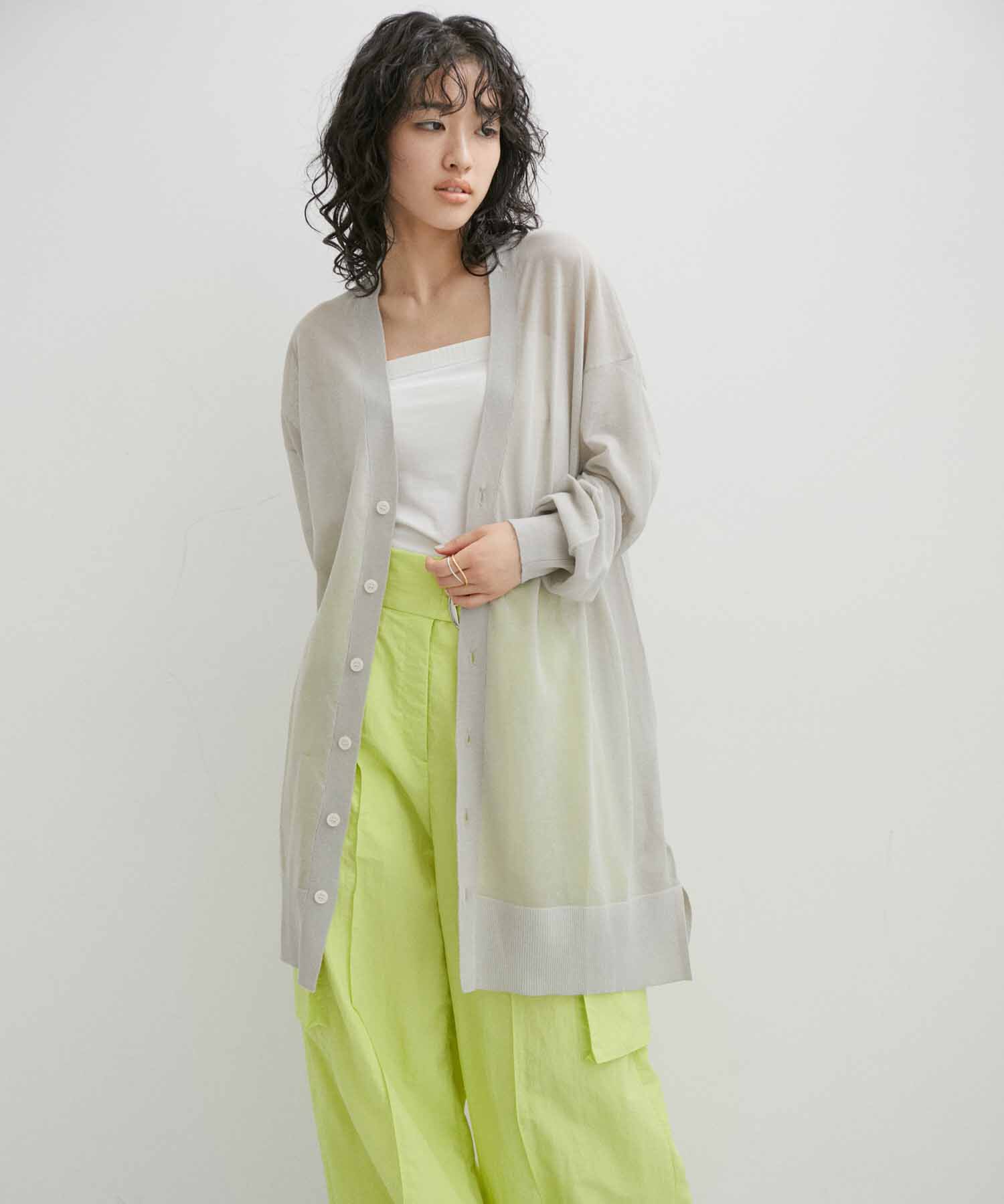 ADAM ET ROPE'「【WEB限定】麻調 ロングルーズ シアー サマーニット ロングカーディガン / ユニセックス」|カーディガン|