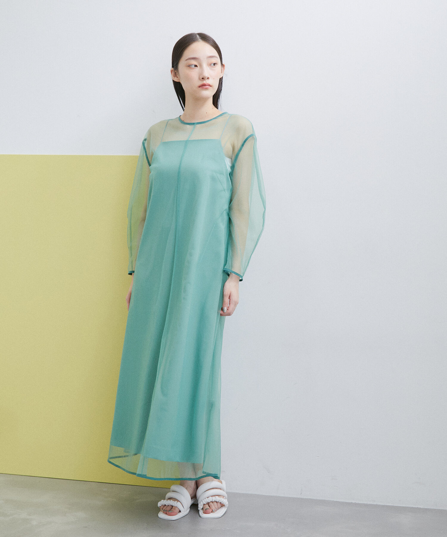 ADAM ET ROPE'「【WEB限定(一部店舗展開あり)】〈SETアイテム〉チュールレイヤードキャミドレス」|ワンピース|