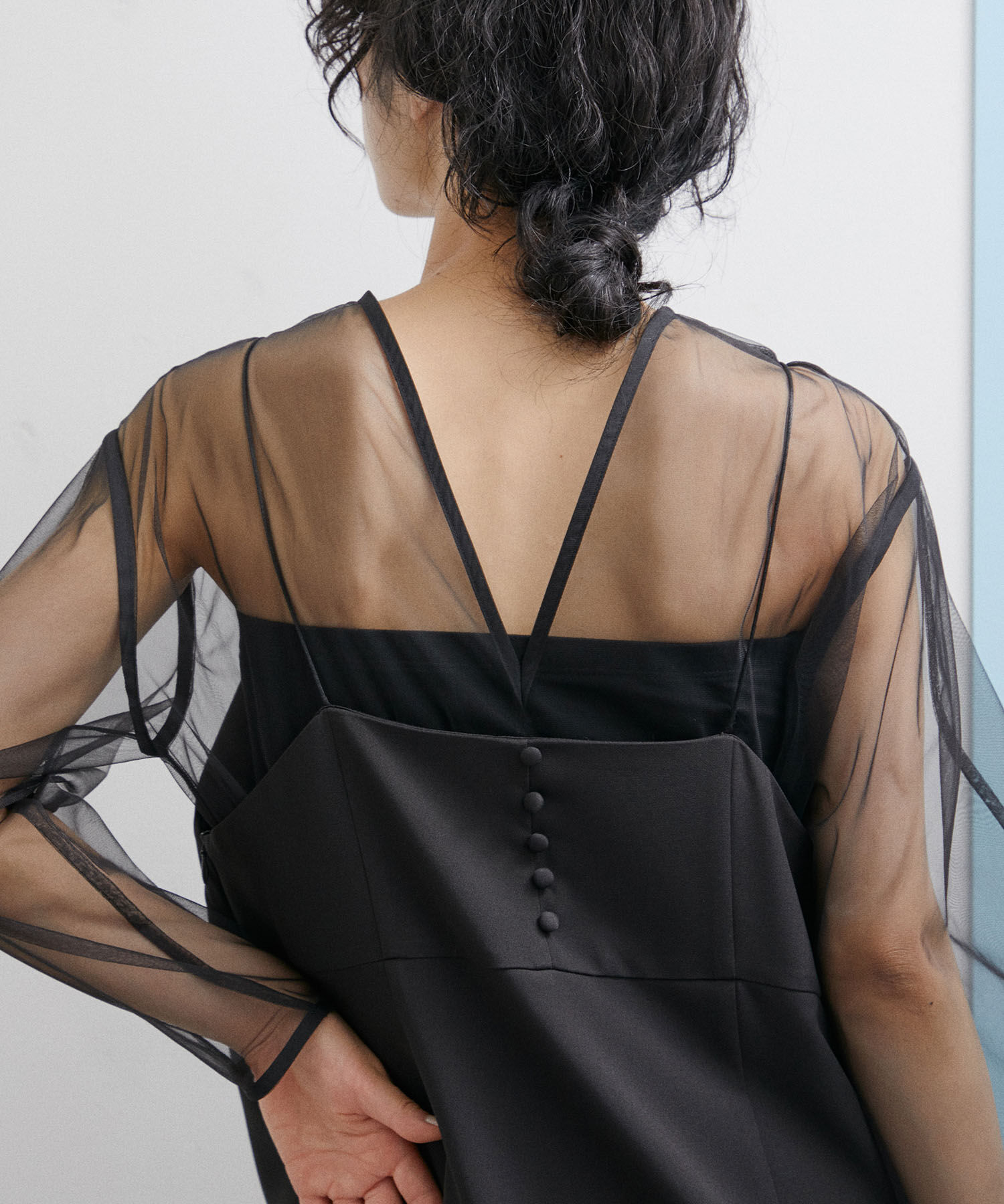 ADAM ET ROPE'「【WEB限定(一部店舗展開あり)】〈SETアイテム〉チュールレイヤードキャミドレス」|ワンピース|