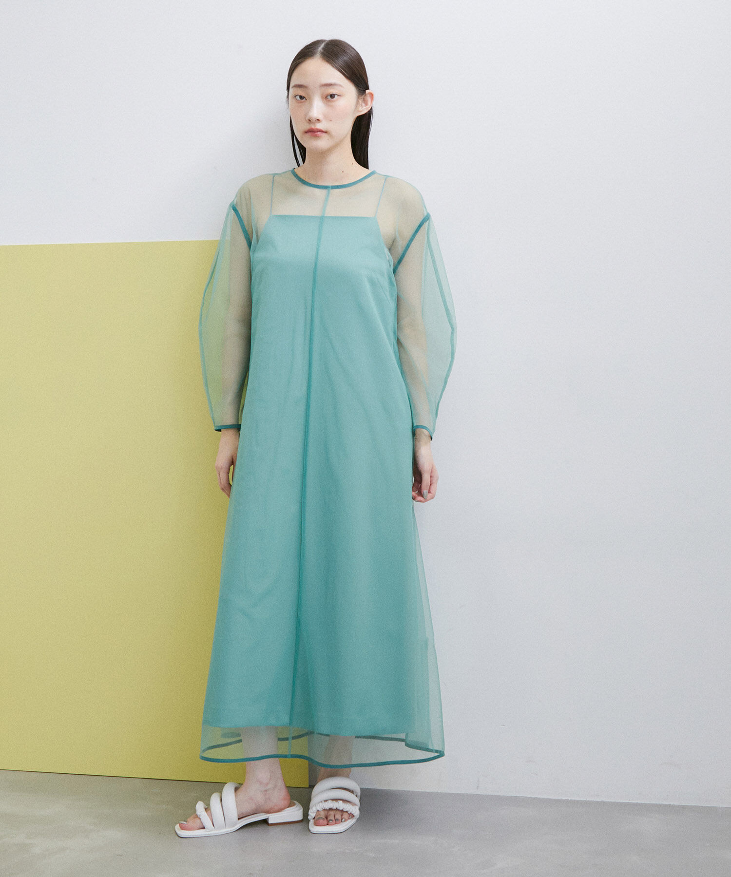 ADAM ET ROPE'「【WEB限定(一部店舗展開あり)】〈SETアイテム〉チュールレイヤードキャミドレス」|ワンピース|